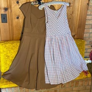 Eshakti bundle of 2 dresses